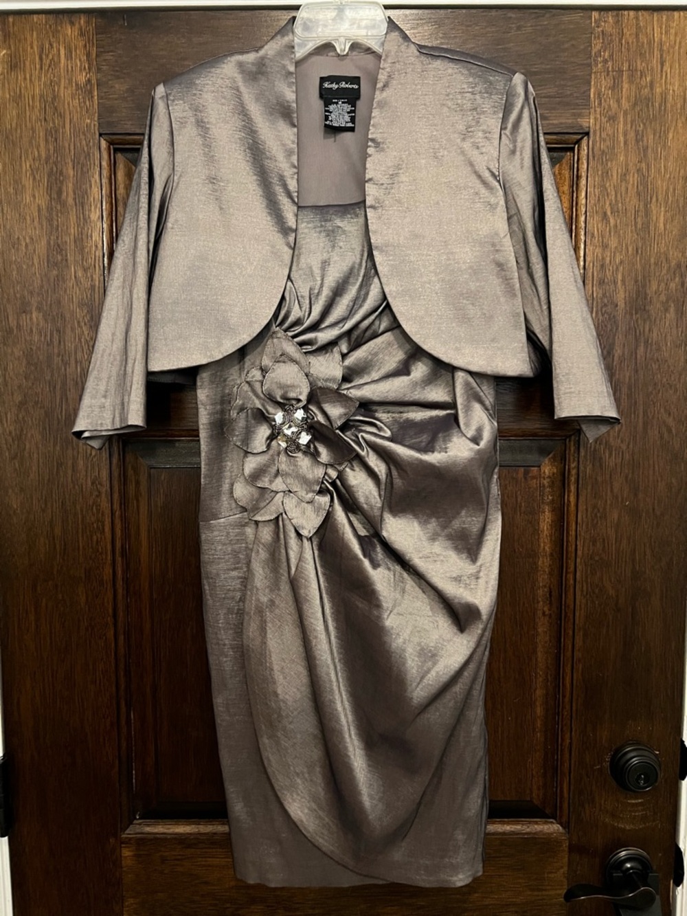 Kathy Roberts Two-Piece Jacket Set in Charcoal - Picture 3 of 9